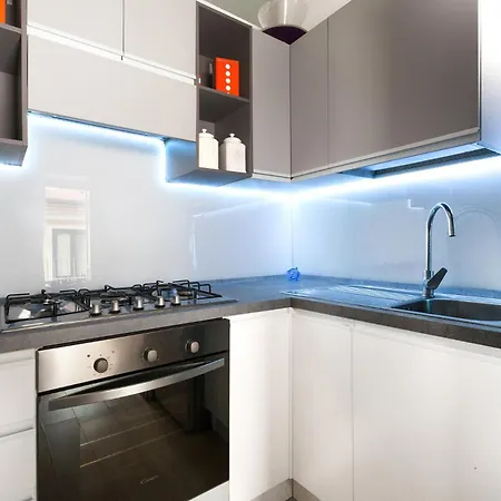 - Center Апартаменты